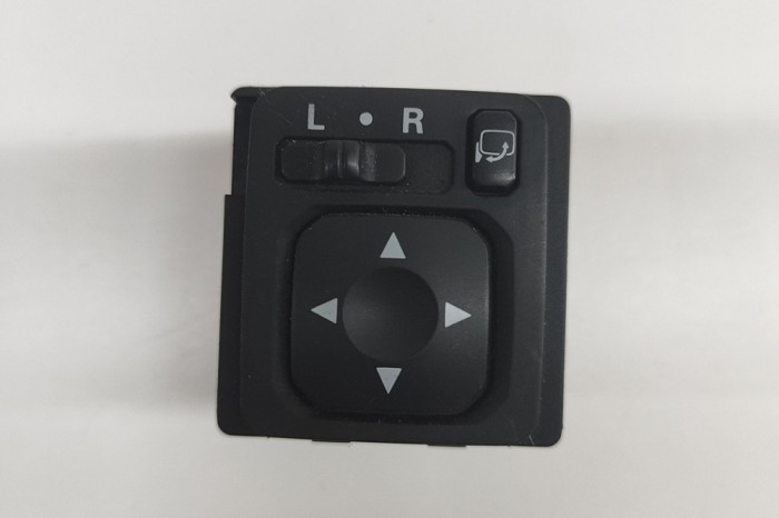 Comutator de reglare oglinda MITSUBISHI LANCER VIII Sportback CX_A 2008 OEM: MR951187 | 28397658