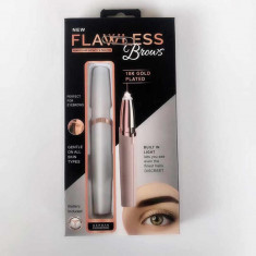 Trimmer sprancene Flawless Brows foto