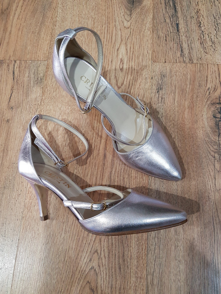 Pantofi eleganti dama noi piele naturala fina nuanta lila metalizat superbi  37 !, Cu toc | Okazii.ro