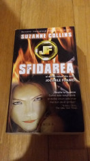 Suzanne Collins - Sfidarea / partea a doua din Jocurile foamei SF foto