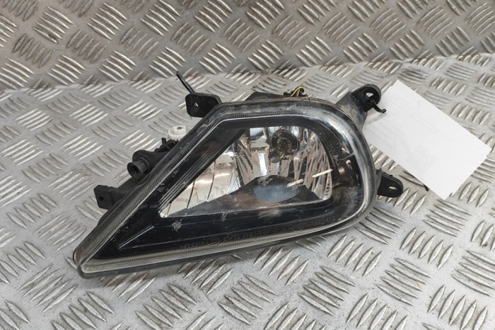 Proiector ceață dreapta față VW TOUAREG 7P5 2017 OEM: 7P6941700G | 32008064