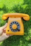 Telefon de jucărie, vechi. Jucarie veche, telefon. Produs de Mehanotehnika in 1977.