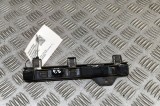 Suport prag lateral dreapta față BMW 3 F30, F80 2017 OEM: 7240874 | 31540176