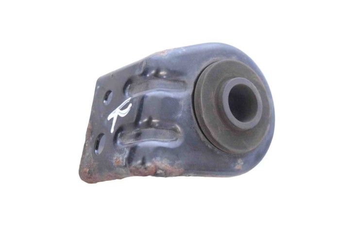 Suport radiator SSANGYONG KORANDO 2018 25642662