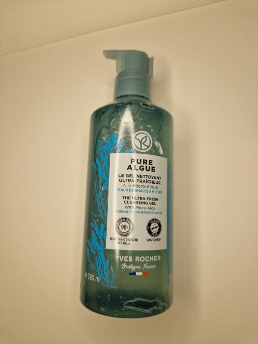 Gel curatare Yves Rocher