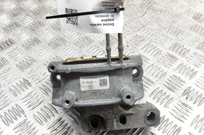 Suport motor dreapta VW PASSAT Variant B8 3G5 2016 OEM: 3Q0199262J 25580254
