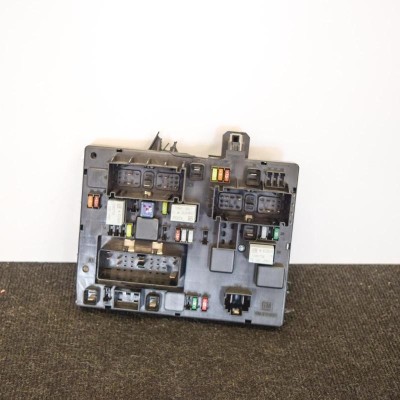 Panou de siguranțe OPEL ZAFIRA TOURER C P12 2016 OEM: 13449202365927271 3970316 foto