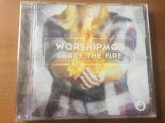 worship mob carry the fire 2015 cd disc muzica pop ed Integrity Music uk sigilat foto