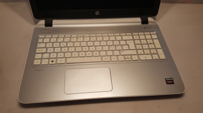 carcasa completa cu tastatura HP 15 p039no , 15.6 inch , stare buna foto