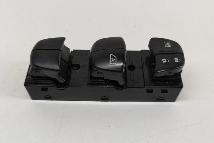 Buton geam ușă dreapta față NISSAN JUKE F16 2021 OEM: 25401-6PA3A | 23699587