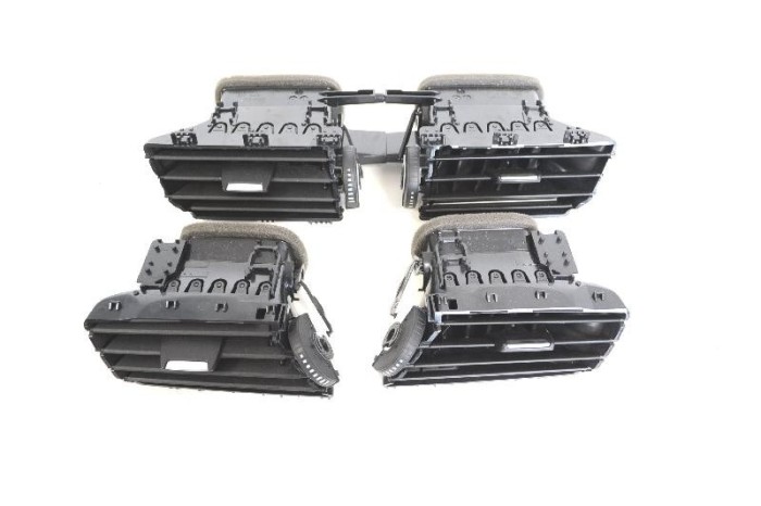 Gura de ventilație planșa de bord BMW X1 F48 2018 OEM: 9292739,9292740,9292741 4195927