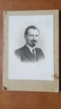 Fotografie pe carton, barbat cu barba si mustata, 1936