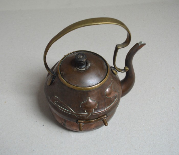 Ceainic de cupru Art Nouveau cca 1900