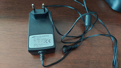 ALIMENTATOR SAMSUNG 12V-1,6 A , MODEL AD-1912 foto