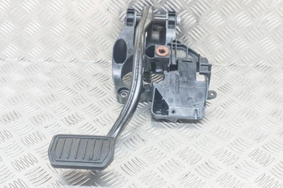 Pedala de fr&amp;acirc;nă TESLA MODEL 3 2020 OEM: 1044691-00-D 12569089 foto