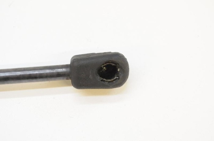 Amortizor capota st&acirc;nga față OPEL INSIGNIA A G09 2010 OEM: 13252173 2864436