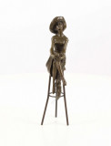 Doamna la bar- statueta Art Deco din bronz DC-14, Nuduri