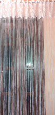 PERDELE FRANJURI CU MODEL FLORI -ALBE--NOI- --1,4m / 2,4m. foto