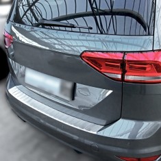 Ornament protectie bara spate/portbagaj VW Touran 2, II din 2015 MAT foto