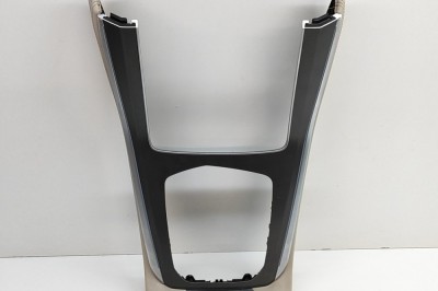 Ornament consola centrală BMW X5 G05 2019 OEM: 9483562,6816350,9865018 28311160 foto