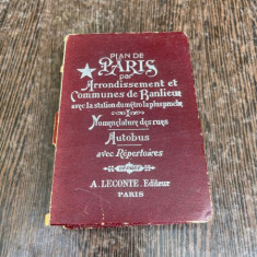 Plan de Paris par arrondissement. Nomenclature des rues avec la station du metro la plus proche avec repertoires