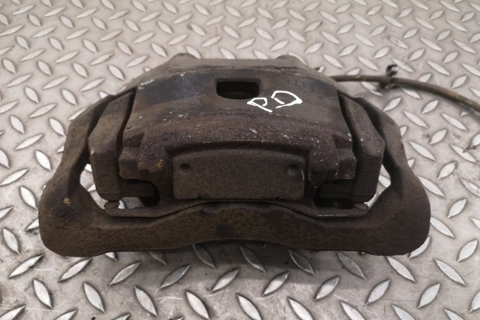Etrier de fr&acirc;nă dreapta față JAGUAR XJ X351 2013 25693206