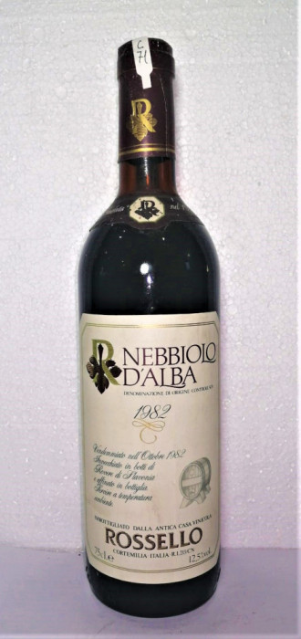 C 71, VIN ROSU NEBBIOLO D&#039;ALBA, DOC, VINICOLA, Recoltare 1982 CL 75 GR 12,5