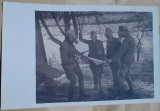 Fotoggrafie tip carte postala, necirculata, militari la instructie, perioada celui de-al doile arazboi mondial
