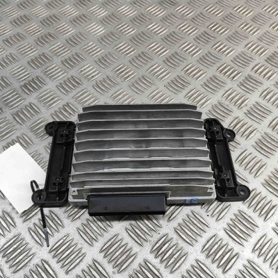 Amplificator de sunet AUDI E-TRON GT 2022 OEM: 8Y0035465A foto