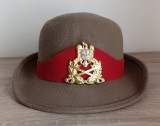 M2 10 - Cascheta militara - Palarie militar femeie - rosu - piesa de colectie