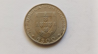 Portugalia -5 Escudos 1983-Programul Alimentar Mondial - FAO foto
