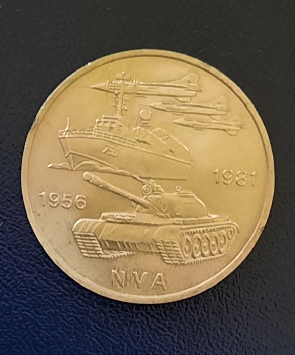 10 Mark &quot;National People&#039;s Army&quot; 1981, RDG - B 4643