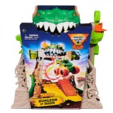 MONSTER JAM SET DRAGON DUNGEON OF DOOM SuperHeroes ToysZone