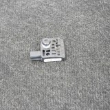 Senzor de impact dreapta față TESLA MODEL S 2014 OEM: 1005274-00-B | 10048938