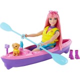 Set de joaca Barbie Camping - Daisy, cu caiac si accesorii, Mattel