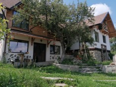 Casa in Dangesti, Valcea, la baza Muntelui Cozia foto