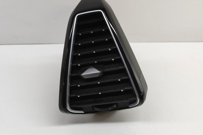 Gura de ventilație planșa de bord CITRO&Euml;N DS7 Crossback 2021 OEM: 98161423DX | 27732230