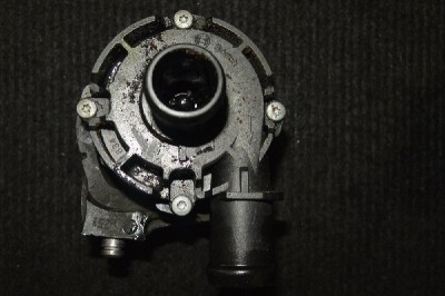 Pompa de apa auxiliara AUDI A3 8V1, 8VK 2013 OEM: 5G0965567,0392023209 1602775 foto