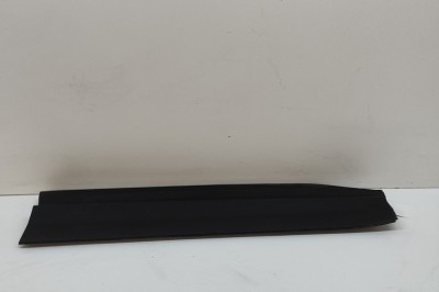 Bandou inferior ușă st&amp;acirc;nga față JEEP Avenger J2 2024 OEM: 735729927,735729927RT | 30782680 foto