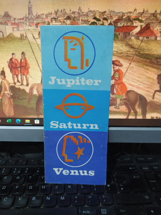 Jupiter, Saturn, Venus, hărți și text &icirc;n limba franceză, circa 1970, 109