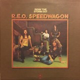 Vinil R.E.O. Speedwagon &lrm;&ndash; Ridin&#039; The Storm Out (VG+), Rock
