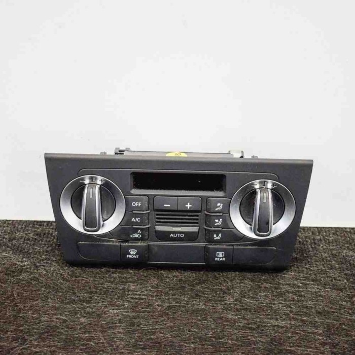 Modul de climatizare AUDI Q3 8U 2014 OEM: 8U0820043DA2C80279600 3423490