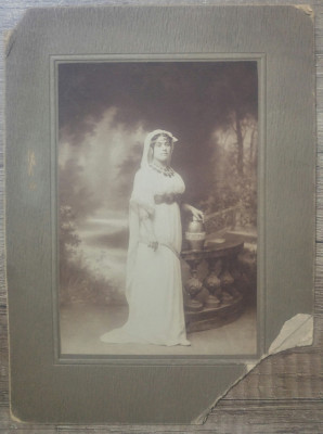 Amintire de la Balul Costumat dat in Caracal// fotografie pe carton 1912 foto