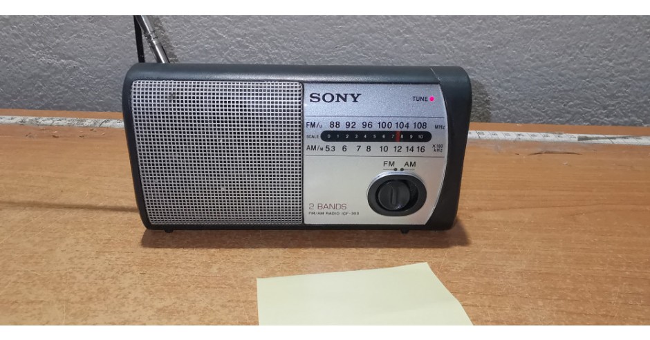 Sony ICF-303 Radio Portatile FM/LW - Usato Buono Stato - Colore Grigio - Foto 5