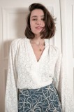 Cumpara ieftin Camasa ivory din tesatura dantelata 4783T M9