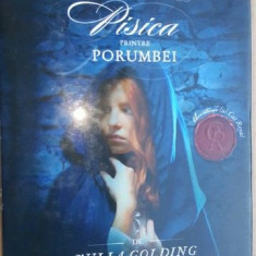 Pisica printre porumbei- Julia Golding