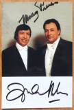 Autografele muzicienilor Murray Perahia si Zubin Mehta pe fotografie
