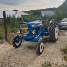 Tractor ford