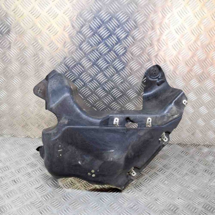 Scut motor dreapta spate BMW 3 G20, G28 2021 OEM: 7340868