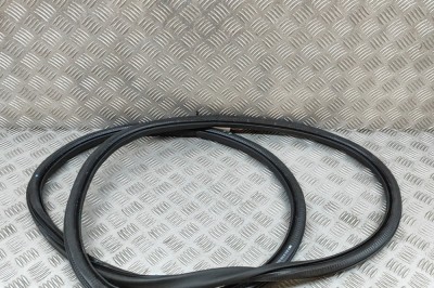 Garnitura ușă dreapta față PEUGEOT 5008 III KA, KB, KC 2024 OEM: 9839764680 | 30716125 foto